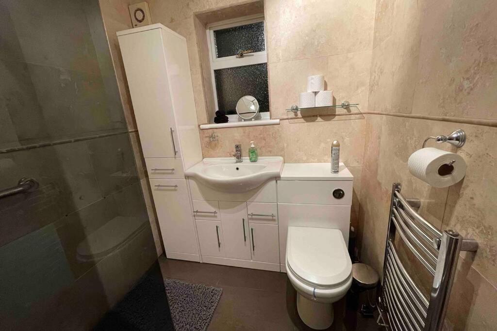 Detached Bungalow II Big Garden II Pet Friendly Villa Hednesford Luaran gambar