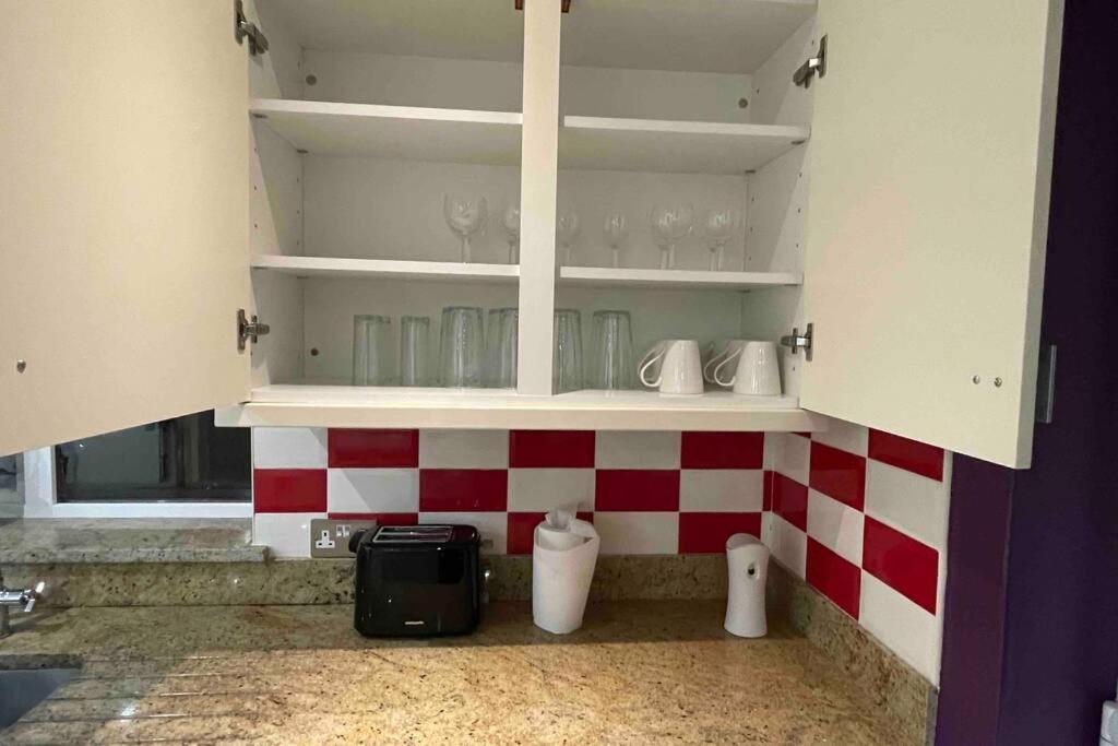 Detached Bungalow II Big Garden II Pet Friendly Villa Hednesford Luaran gambar